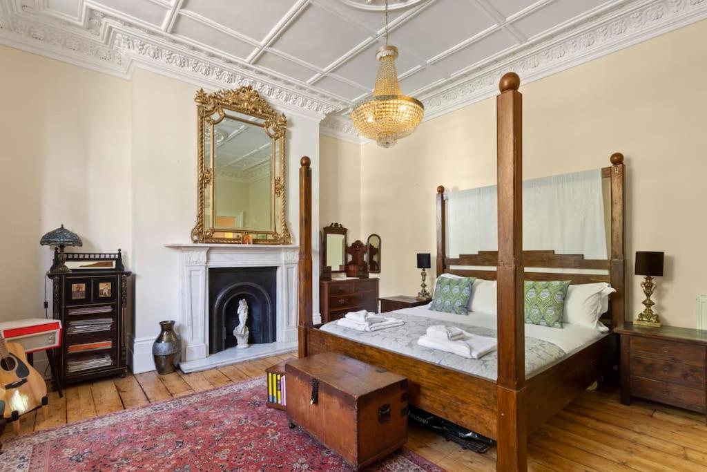 Luxurious Victorian, A Few Minutes From The Beach - Sleeps 2 Adults And Up To 3 Children St Leonards-on-Sea Exterior foto
