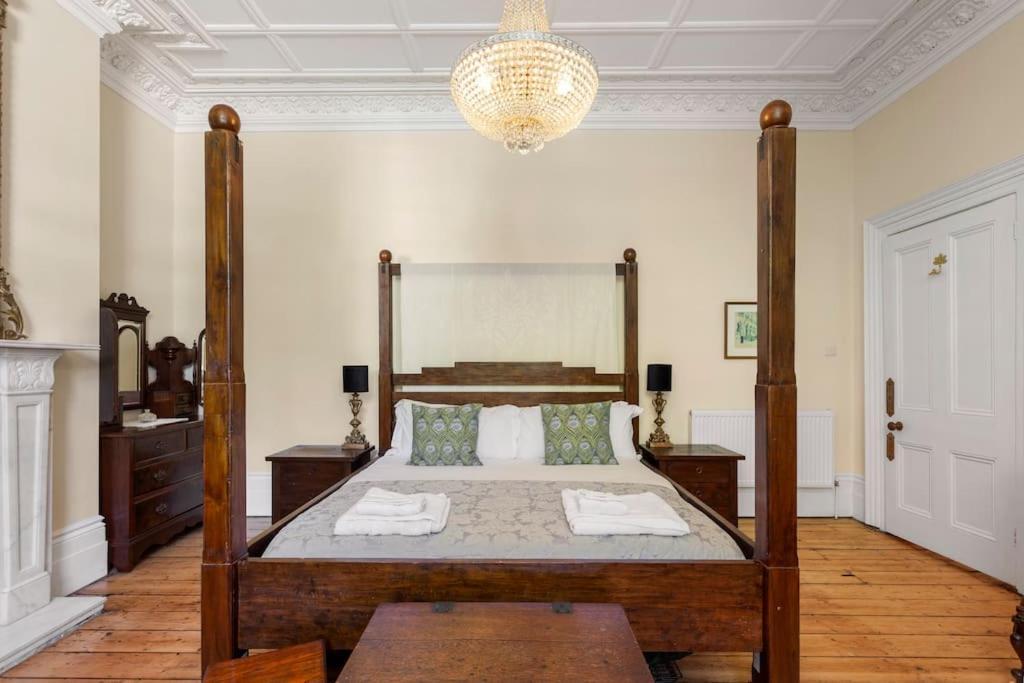 Luxurious Victorian, A Few Minutes From The Beach - Sleeps 2 Adults And Up To 3 Children St Leonards-on-Sea Exterior foto