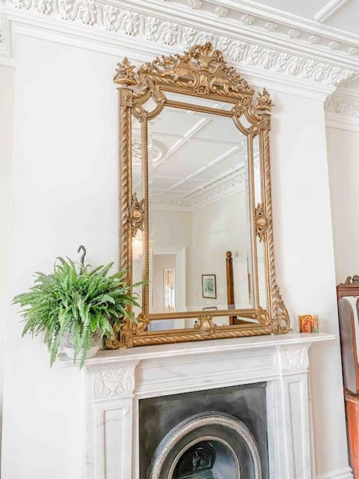 Luxurious Victorian, A Few Minutes From The Beach - Sleeps 2 Adults And Up To 3 Children St Leonards-on-Sea Exterior foto