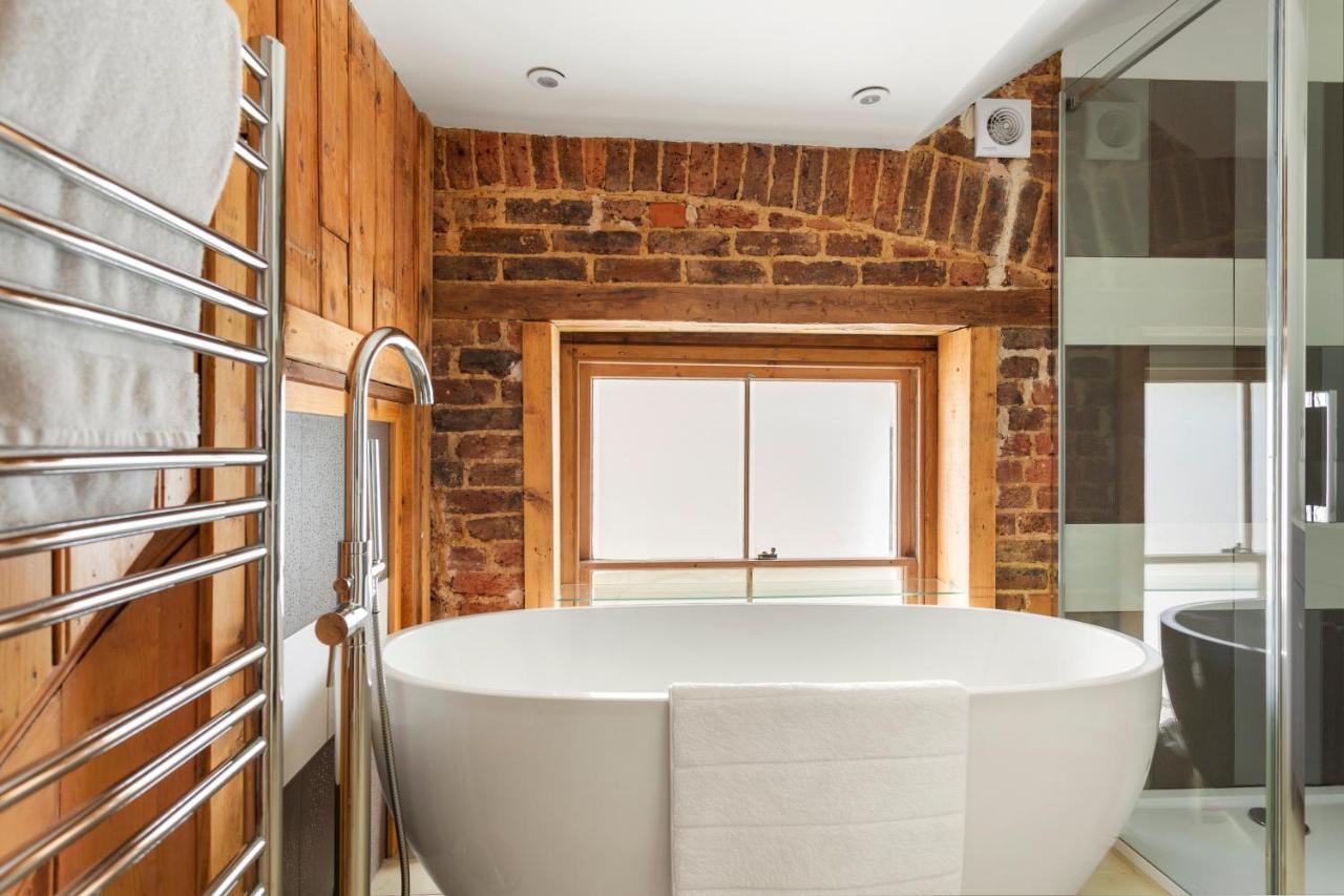 Luxurious Victorian, A Few Minutes From The Beach - Sleeps 2 Adults And Up To 3 Children St Leonards-on-Sea Exterior foto